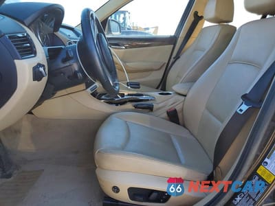 Zdjęcie 7 z 12 samochodu: 2015 BMW X1 XDRIVE28I VIN:WBAVL1C58FVY28848 - miniatura