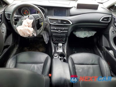 Zdjęcie 8 z 12 samochodu: 2017 INFINITI QX30 PREMIUM VIN:SJKCH5CR8HA021291 - miniatura
