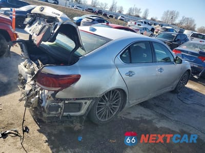 Trzecie zdjęcie samochodu z tyłu: 2015 LEXUS LS 460 BASE VIN:JTHBL5EF6F5136055 - miniatura