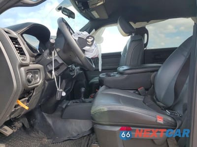 Zdjęcie 7 z 11 samochodu: 2024 RAM 2500 TRADESMAN VIN:3C6UR5HJ1RG154959 - miniatura