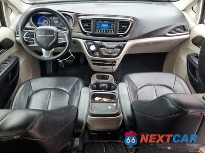 Zdjęcie 8 z 14 samochodu: 2021 CHRYSLER VOYAGER LXI VIN:2C4RC1DG4MR520712 - miniatura