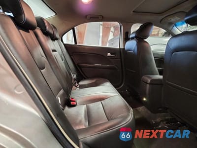 Zdjęcie 10 z 11 samochodu: 2010 FORD FUSION SEL VIN:3FAHP0JG1AR345040 - miniatura