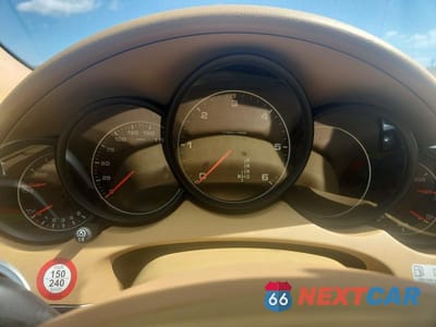 Zdjęcie 9 z 13 samochodu: 2014 PORSCHE CAYENNE VIN:WP1AF2A22ELA39885 - miniatura