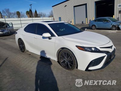 Czwarte zdjęcie samochodu z boku: 2024 TOYOTA CAMRY SE VIN:4T1S11AK6RU240148 - miniatura