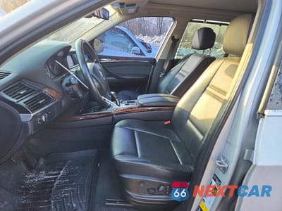 Zdjęcie 7 z 12 samochodu: 2013 BMW X5 XDRIVE35I VIN:5UXZV4C59D0E11606 - miniatura