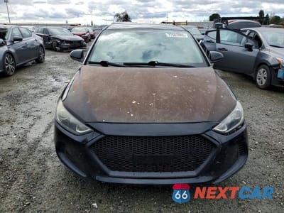 Piąte zdjęcie samochodu w środku: 2017 HYUNDAI ELANTRA SE VIN:5NPD74LF7HH146351 - miniatura