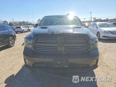 Piąte zdjęcie samochodu w środku: 2016 RAM 1500 SPORT VIN:1C6RR7HT2GS252620 - miniatura