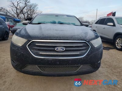 Piąte zdjęcie samochodu w środku: 2014 FORD TAURUS LIMITED VIN:1FAHP2F88EG110984 - miniatura