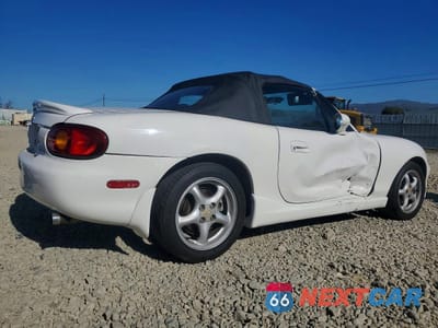 Trzecie zdjęcie samochodu z tyłu: 1999 MAZDA MX-5 MIATA VIN:JM1NB3530X0113851 - miniatura