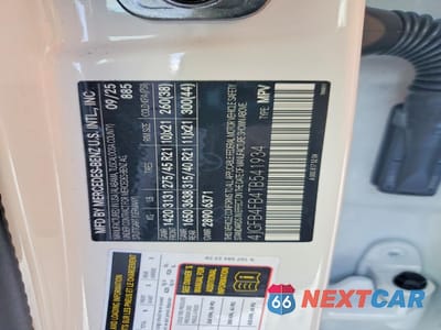 Zdjęcie 13 z 13 samochodu: 2026 MERCEDES-BENZ GLE 350 4MATIC VIN:4JGFB4FB4TB541934 - miniatura