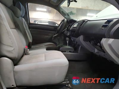 Zdjęcie 7 z 13 samochodu: 2014 TOYOTA TACOMA VIN:5TFNX4CN9EX037451 - miniatura