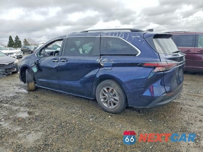 Drugie zdjęcie samochodu z przodu: 2024 TOYOTA SIENNA XLE 8-PASSENGER VIN:5TDYRKEC9RS183884 - miniatura
