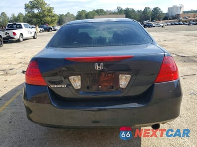 Zdjęcie 6 z 12 samochodu: 2007 HONDA ACCORD SE VIN:JHMCM563X7C011899 - miniatura