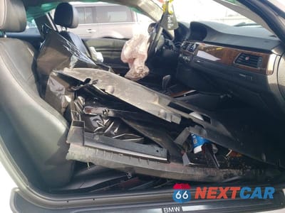 Zdjęcie 7 z 11 samochodu: 2010 BMW 328 I VIN:WBAWB3C58AP139277 - miniatura