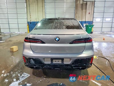 Zdjęcie 6 z 12 samochodu: 2023 BMW 760 XI VIN:WBA33EJ02PCM90642 - miniatura