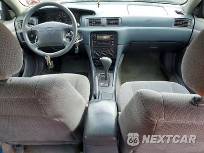 Zdjęcie 8 z 12 samochodu: 2000 TOYOTA CAMRY CE VIN:4T1BG22K5YU668486 - miniatura