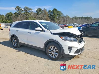 Czwarte zdjęcie samochodu z boku: 2020 KIA SORENTO L VIN:5XYPG4A36LG647477 - miniatura