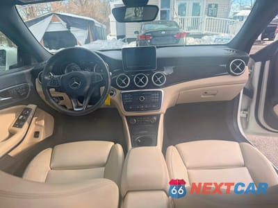 Zdjęcie 9 z 11 samochodu: 2016 MERCEDES-BENZ CLA 250 4MATIC VIN:WDDSJ4GB5GN342681 - miniatura