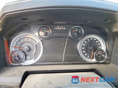 Zdjęcie 9 z 12 samochodu: 2018 RAM 3500 LARAMIE VIN:3C63RRJL8JG373811 - miniatura