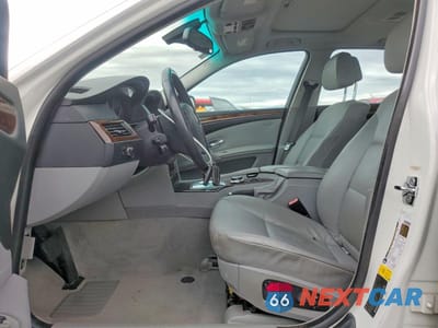Zdjęcie 7 z 12 samochodu: 2008 BMW 535 I VIN:WBANW13528CZ85247 - miniatura