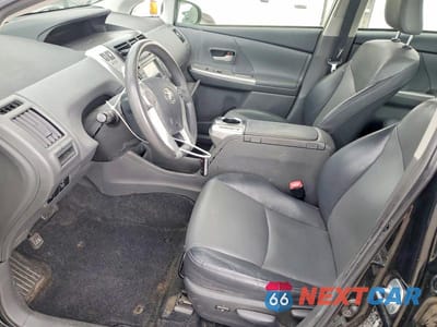 Zdjęcie 7 z 12 samochodu: 2012 TOYOTA PRIUS V VIN:JTDZN3EU1C3069353 - miniatura