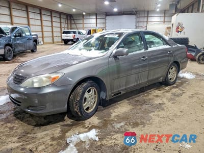2003 TOYOTA CAMRY LE 4T1BF32K53U548219 - główne zdjęcie licytacji z USA - miniatura