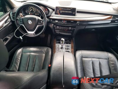 Zdjęcie 8 z 13 samochodu: 2015 BMW X5 XDRIVE35I VIN:5UXKR0C59F0K60183 - miniatura