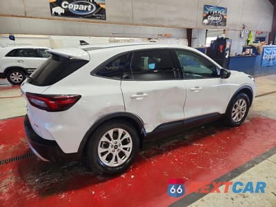 Trzecie zdjęcie samochodu z tyłu: 2025 FORD ESCAPE ACTIVE VIN:1FMCU9GN7SUA30160 - miniatura