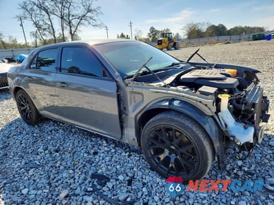 Czwarte zdjęcie samochodu z boku: 2019 CHRYSLER 300 S VIN:2C3CCABG7KH537908 - miniatura