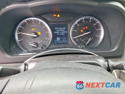 Zdjęcie 9 z 12 samochodu: 2016 TOYOTA HIGHLANDER LE VIN:5TDBKRFH8GS254695 - miniatura