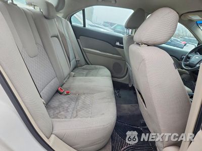 Zdjęcie 10 z 12 samochodu: 2011 FORD FUSION SE VIN:3FAHP0HA4BR203915 - miniatura