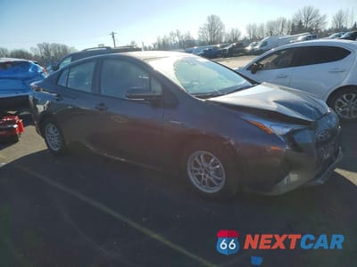 Czwarte zdjęcie samochodu z boku: 2017 TOYOTA PRIUS VIN:JTDKARFU3H3043701 - miniatura