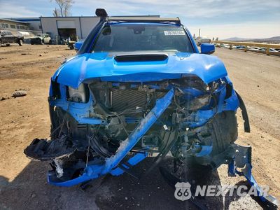 Piąte zdjęcie samochodu w środku: 2019 TOYOTA TACOMA TRD PRO VIN:5TFCZ5AN7KX172448 - miniatura