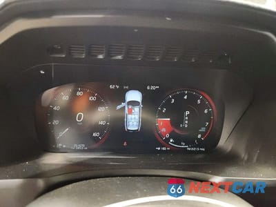 Zdjęcie 9 z 12 samochodu: 2018 VOLVO XC90 T6 VIN:YV4A22PL0J1364339 - miniatura