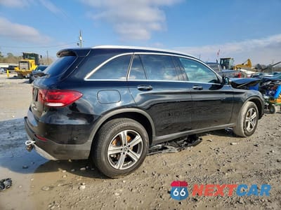 Trzecie zdjęcie samochodu z tyłu: 2022 MERCEDES-BENZ GLC 300 VIN:W1N0G8DB6NV396220 - miniatura