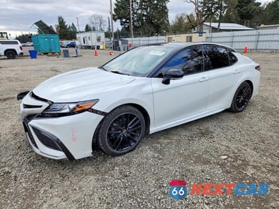 2024 TOYOTA CAMRY XSE 4T1K61BK8RU117726 - główne zdjęcie licytacji z USA - miniatura