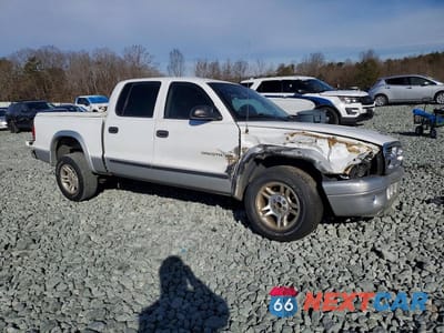 Czwarte zdjęcie samochodu z boku: 2002 DODGE DAKOTA QUAD SLT VIN:1B7HL48N02S643618 - miniatura