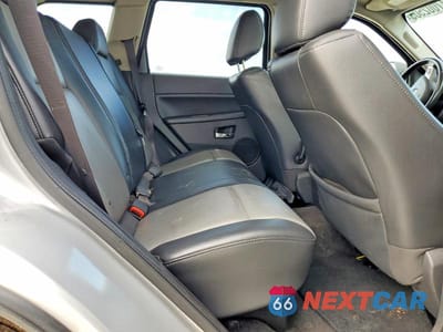 Zdjęcie 11 z 14 samochodu: 2009 JEEP GRAND CHEROKEE LAREDO VIN:1J8GS48K59C521046 - miniatura