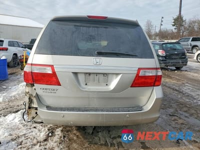 Zdjęcie 6 z 13 samochodu: 2006 HONDA ODYSSEY TOURING VIN:5FNRL38836B016536 - miniatura