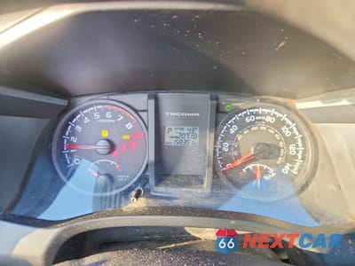 Zdjęcie 9 z 12 samochodu: 2016 TOYOTA TACOMA ACCESS CAB VIN:5TFRX5GN3GX059160 - miniatura