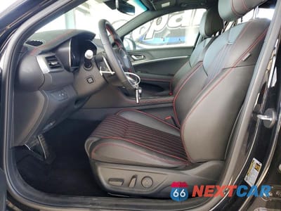 Zdjęcie 7 z 12 samochodu: 2025 GENESIS G70 2.5T SPORT PRESTIGE VIN:KMTG34SC7SU146493 - miniatura