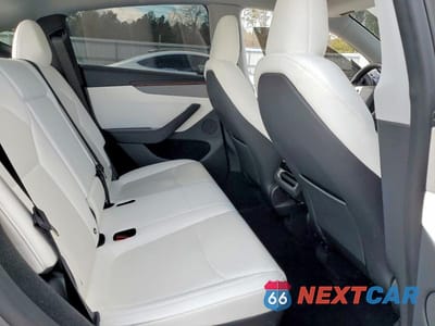 Zdjęcie 10 z 12 samochodu: 2026 TESLA MODEL Y VIN:7SAYGDED4TF374394 - miniatura