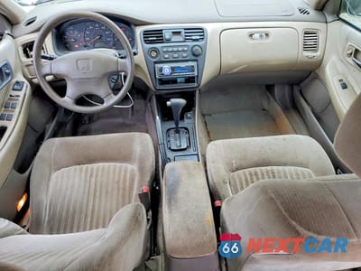 Zdjęcie 8 z 13 samochodu: 1998 HONDA ACCORD LX VIN:1HGCG5648WA207546 - miniatura