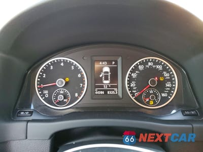 Zdjęcie 9 z 12 samochodu: 2018 VOLKSWAGEN TIGUAN LIMITED VIN:WVGAV7AX9JK003068 - miniatura