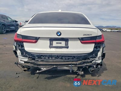 Zdjęcie 6 z 13 samochodu: 2025 BMW 330I VIN:3MW69CW02S8F41775 - miniatura