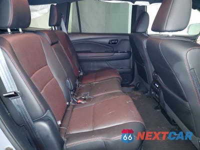 Zdjęcie 11 z 12 samochodu: 2024 HONDA PASSPORT BLACK EDITION VIN:5FNYF8H81RB023120 - miniatura