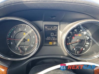 Zdjęcie 9 z 13 samochodu: 2011 JEEP GRAND CHEROKEE OVERLAND VIN:1J4RR6GT8BC605704 - miniatura