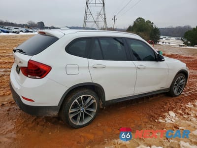 Trzecie zdjęcie samochodu z tyłu: 2013 BMW X1 XDRIVE28I VIN:WBAVL1C53DVR90951 - miniatura