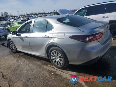 Drugie zdjęcie samochodu z przodu: 2023 TOYOTA CAMRY LE VIN:4T1C31AK9PU619947 - miniatura