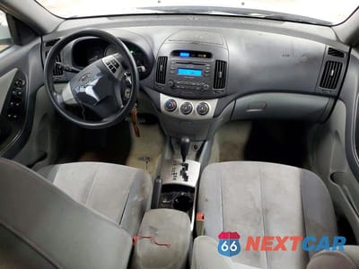 Zdjęcie 8 z 12 samochodu: 2007 HYUNDAI ELANTRA GLS VIN:KMHDU46D97U018759 - miniatura